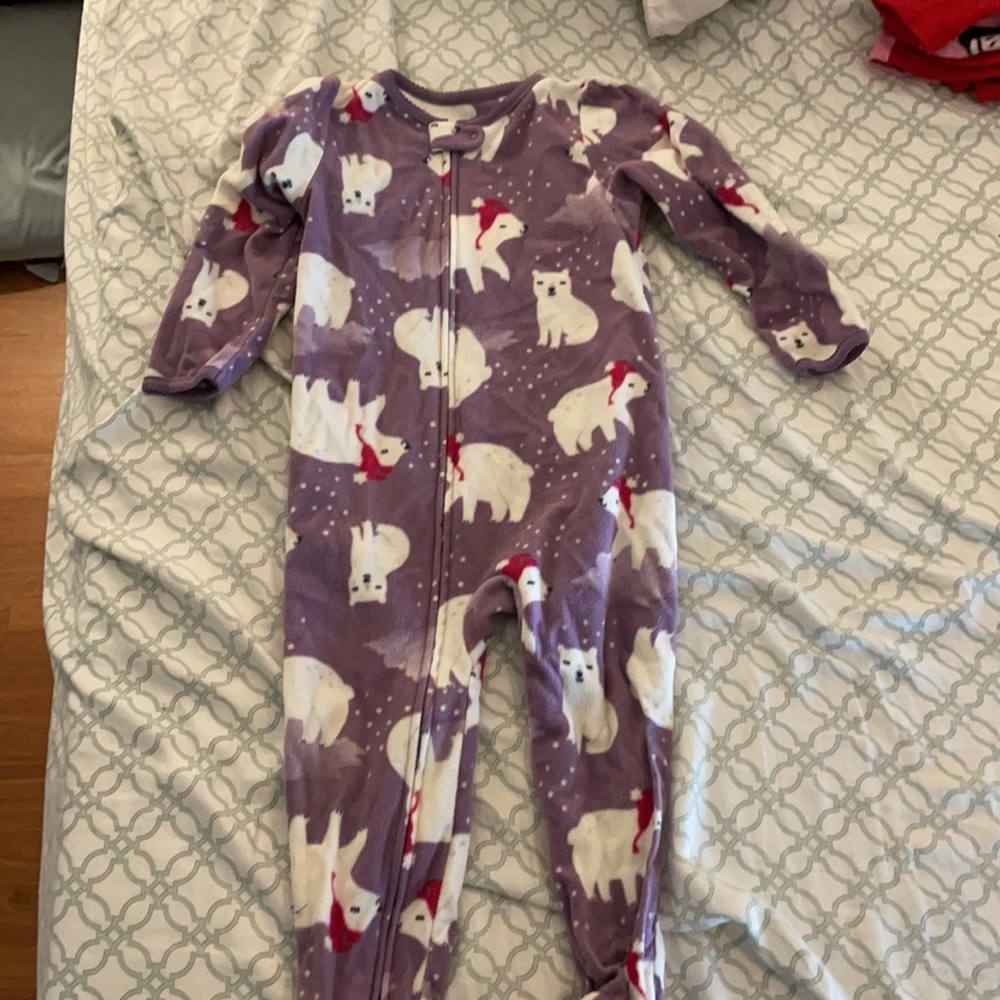 Warm PJs - 3T - Picture 2 of 4